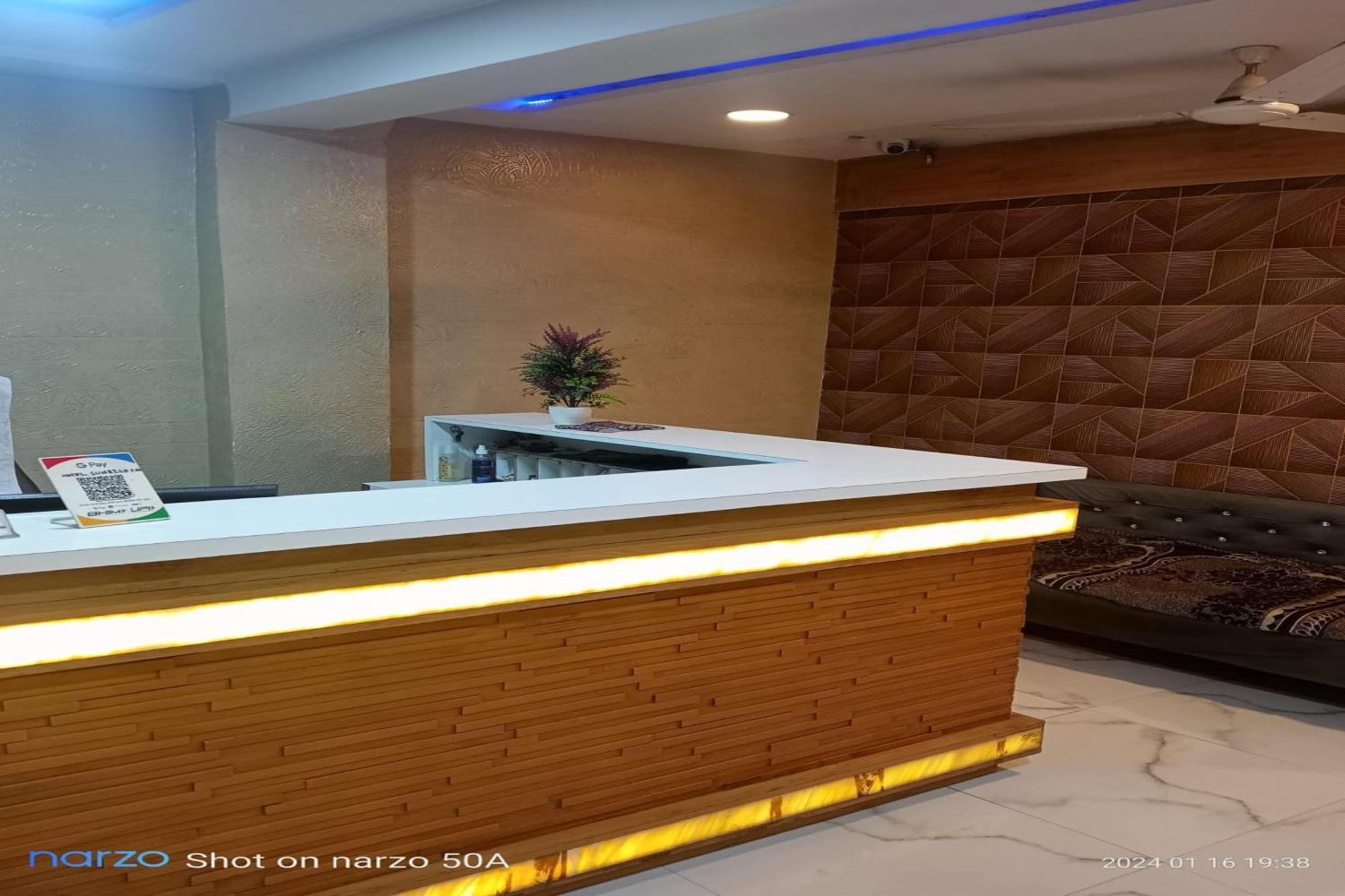 Hotel New Lake View アーメダバード エクステリア 写真